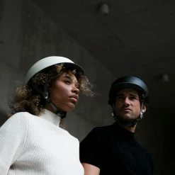 Closca Helmet Noir -Vélos Urbains/Loisirs Soldes mesa de trabajo 3 8c526514 08b6 47b0 b860 e1141b21ba0a 1000x1000 1